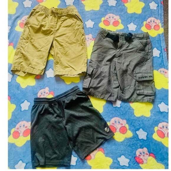 3 pairs of boys shorts size 7/8 - Picture 1 of 8